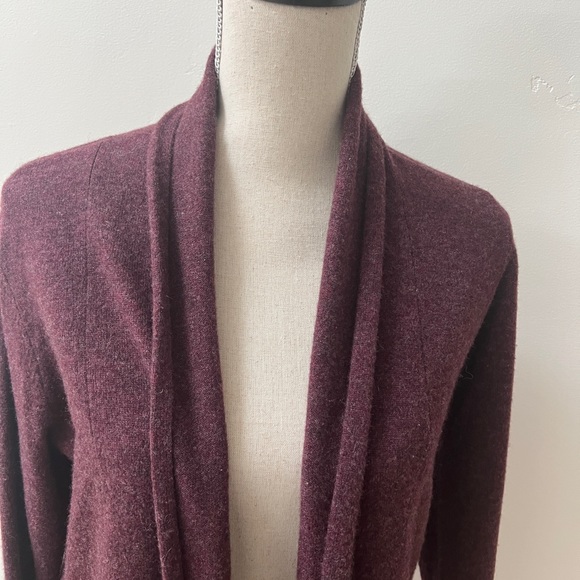 TAHARI open long cardigan sweater, burgundy, size M, excellent condition - Picture 3 of 8
